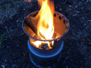 ミニコンロで焚き火