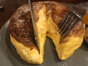 ふわっふわのパンケーキ