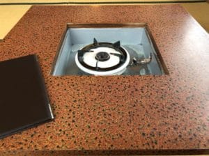 レトロなテーブル