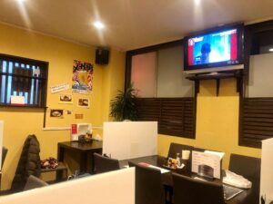 無奏天生の店内