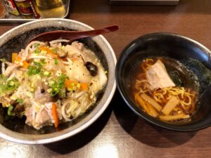 ランチセット（中華丼＋ミニラーメン）